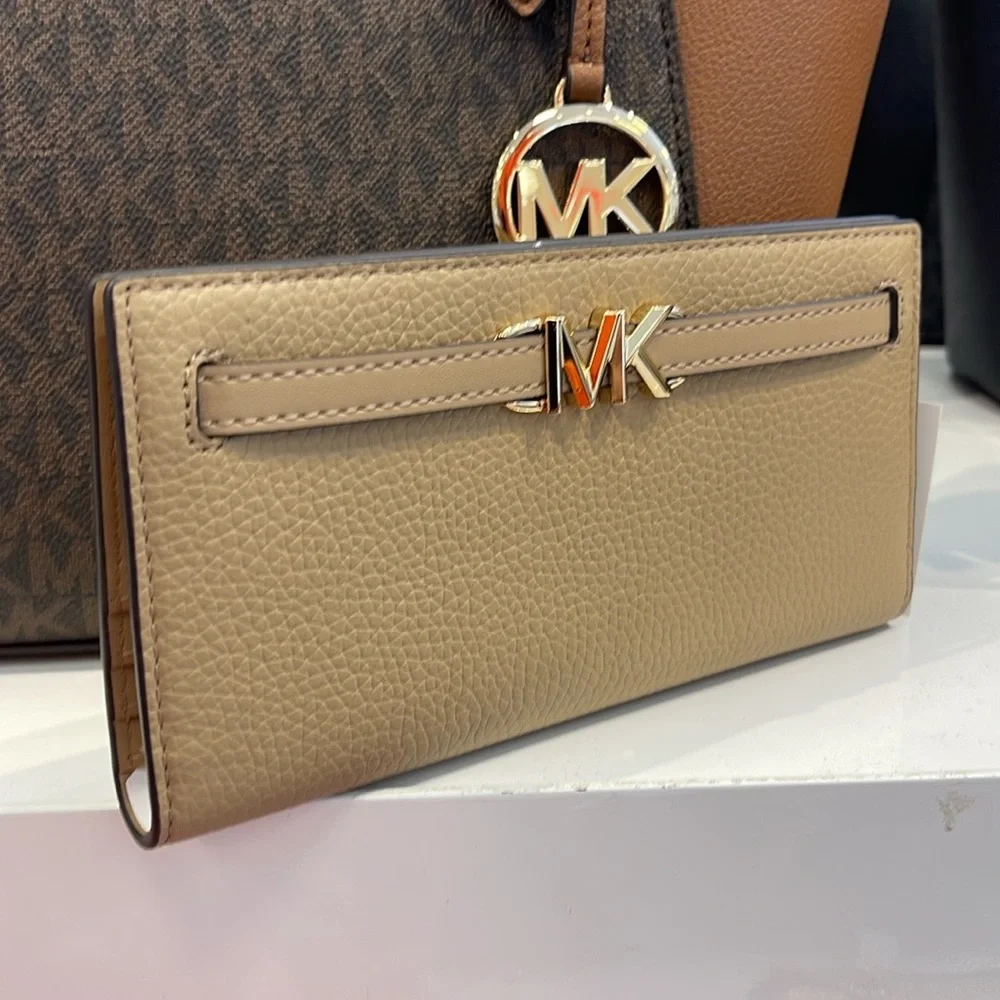 Michael Kors Reed Large Bifold Pebbled Leather Snap Wallet Card Case Camel NWT